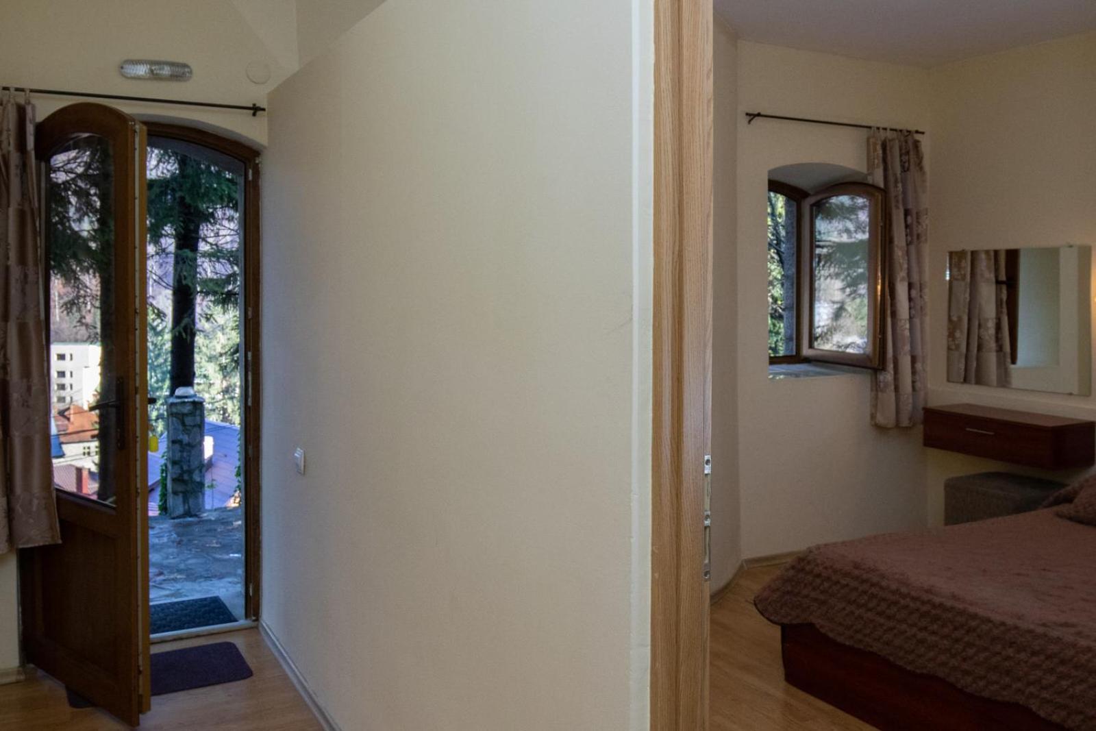 Vila Retezat Sinaia Phòng bức ảnh